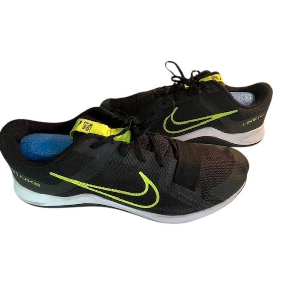 NIKE MC Trainer 2 Black and Volt Yellow- Size 15